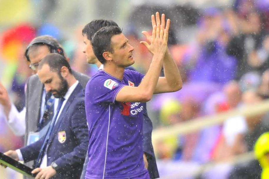 Ultima partita con la Fiorentina all&#39;Artemio Franchi per Manuel Pasqual, dopo 11 anni. Ansa